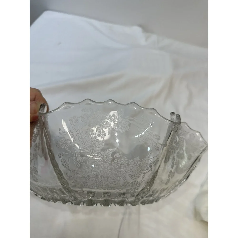 Viking‎ New Martinsville Ruffled Crimped Bowl Meadow Wreath Etching